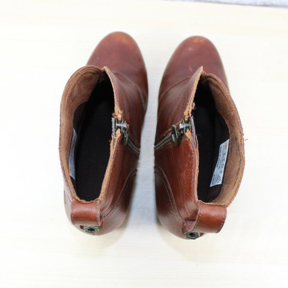 TIMBERLAND Brown Leather Heeled Ankle Boots Side Z - Picture 7 of 9